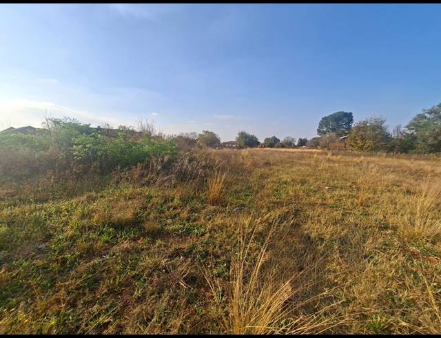 2,032M² VACANT LAND FOR SALE IN HENLEY ON KLIP